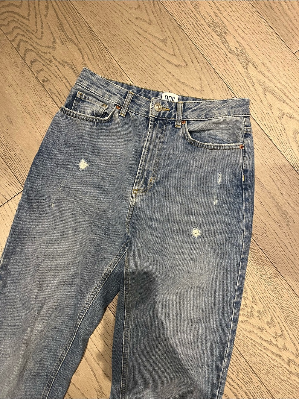 BDG Mom Jeans High Waisted